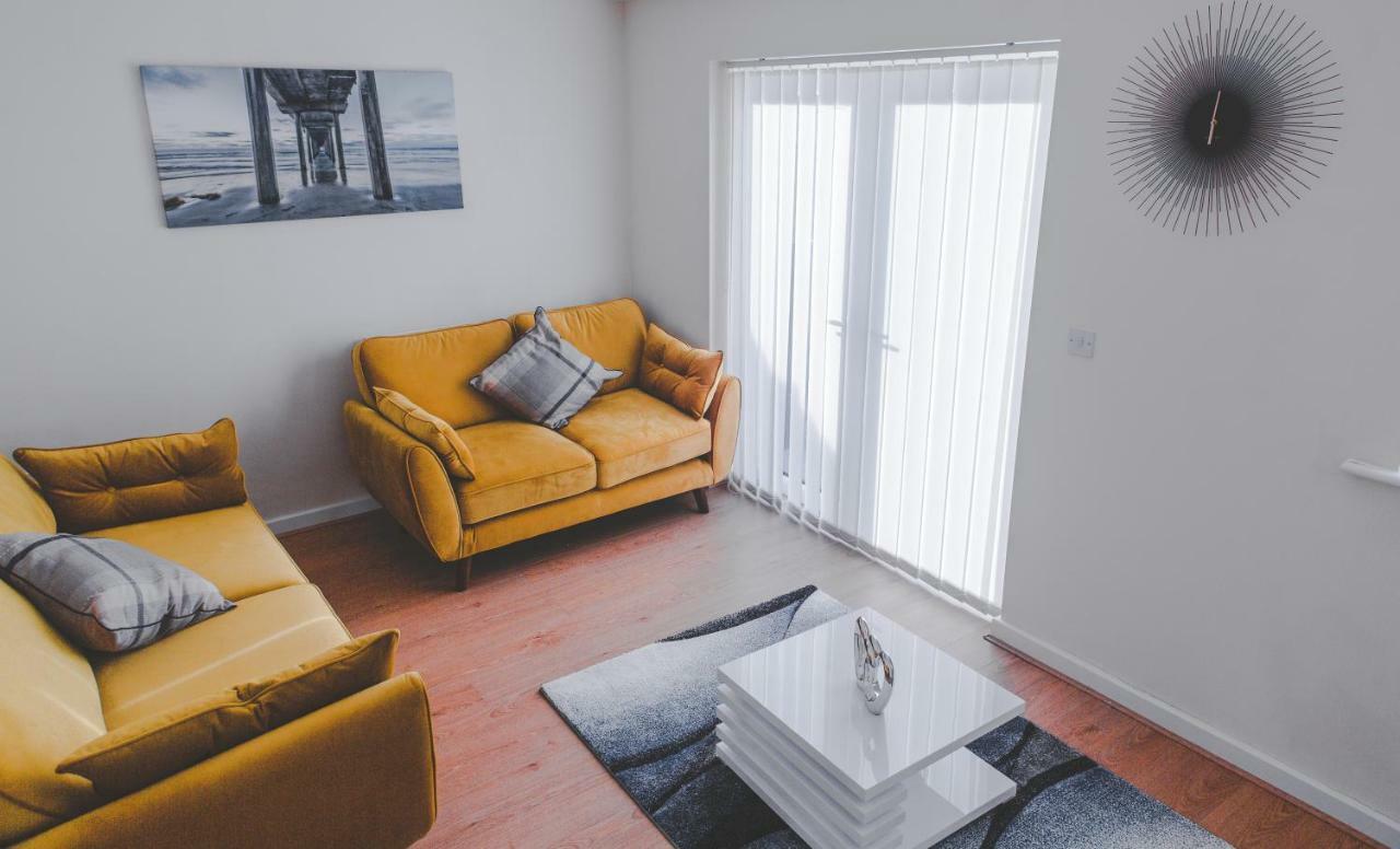 Salford Holiday Apartment Manchester Exterior photo